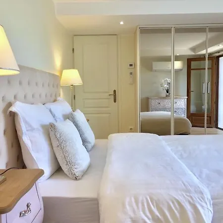 D Exception Avec Terrasse, Jacuzzi, Vue Mer, Parking, En Plein Coeur Du Village De