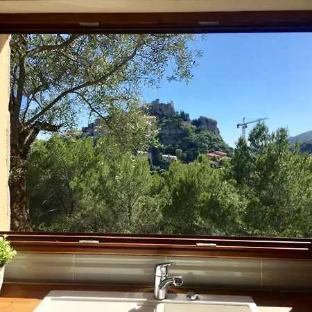 D Exception Avec Terrasse, Jacuzzi, Vue Mer, Parking, En Plein Coeur Du Village De * Eze