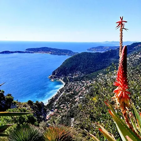 D Exception Avec Terrasse, Jacuzzi, Vue Mer, Parking, En Plein Coeur Du Village De * Eze