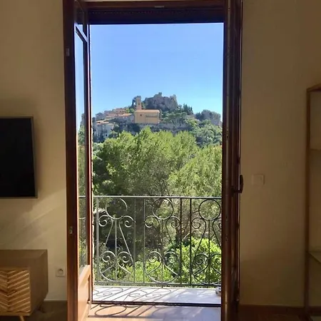 Appartamento D Exception Avec Terrasse, Jacuzzi, Vue Mer, Parking, En Plein Coeur Du Village De *