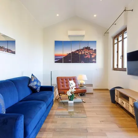 Apartment D Exception Avec Terrasse, Jacuzzi, Vue Mer, Parking, En Plein Coeur Du Village De