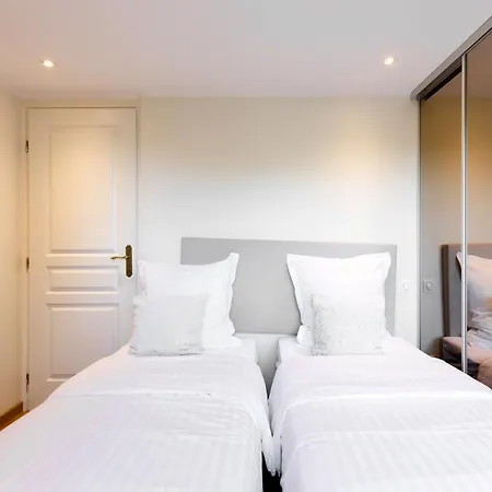 D Exception Avec Terrasse, Jacuzzi, Vue Mer, Parking, En Plein Coeur Du Village De Apartment