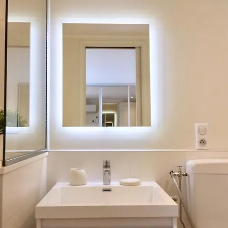 D Exception Avec Terrasse, Jacuzzi, Vue Mer, Parking, En Plein Coeur Du Village De Apartment *